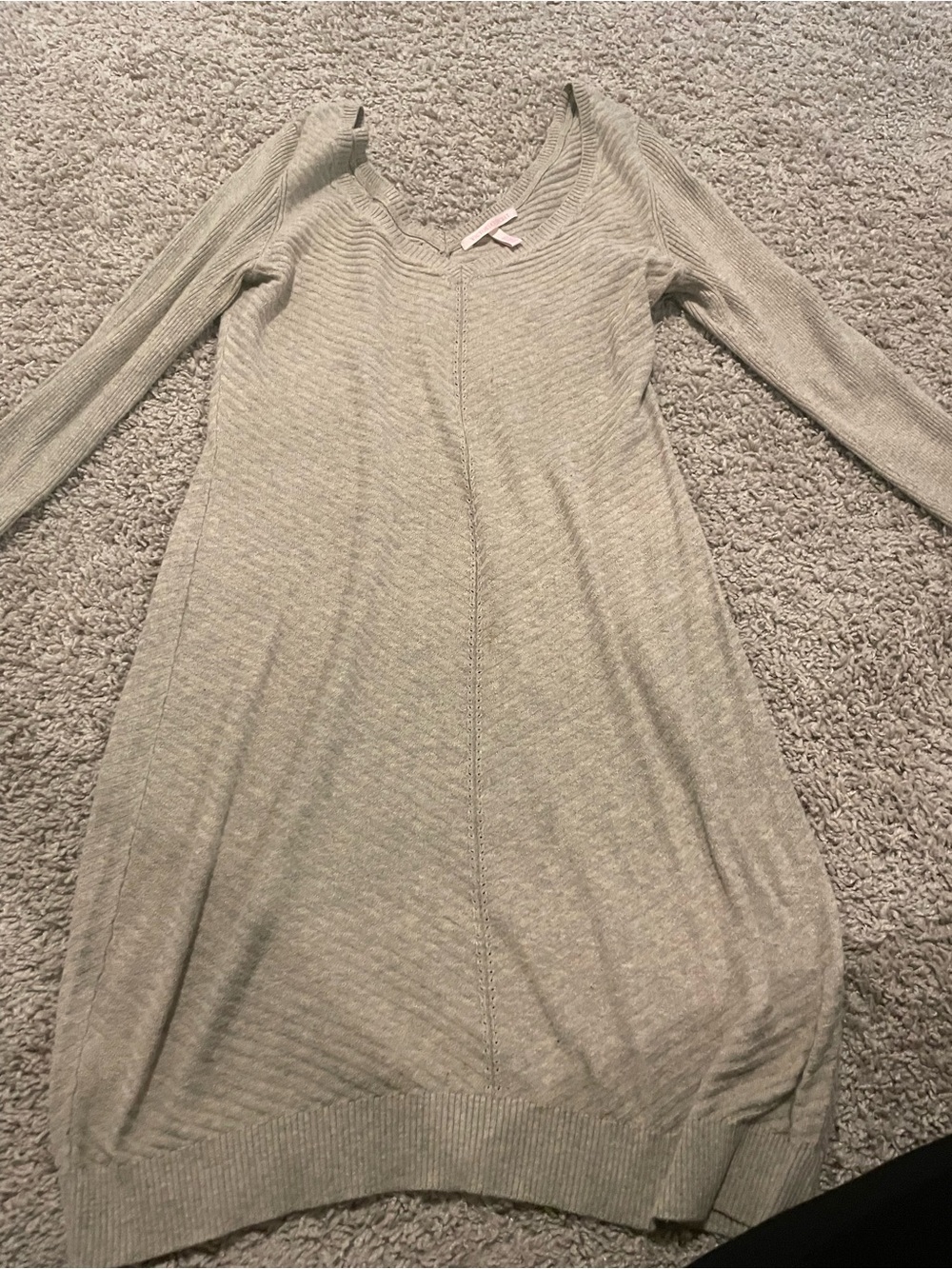 Victoria’s Secret Light Gray Knit Long Sleeve Sweater Dress